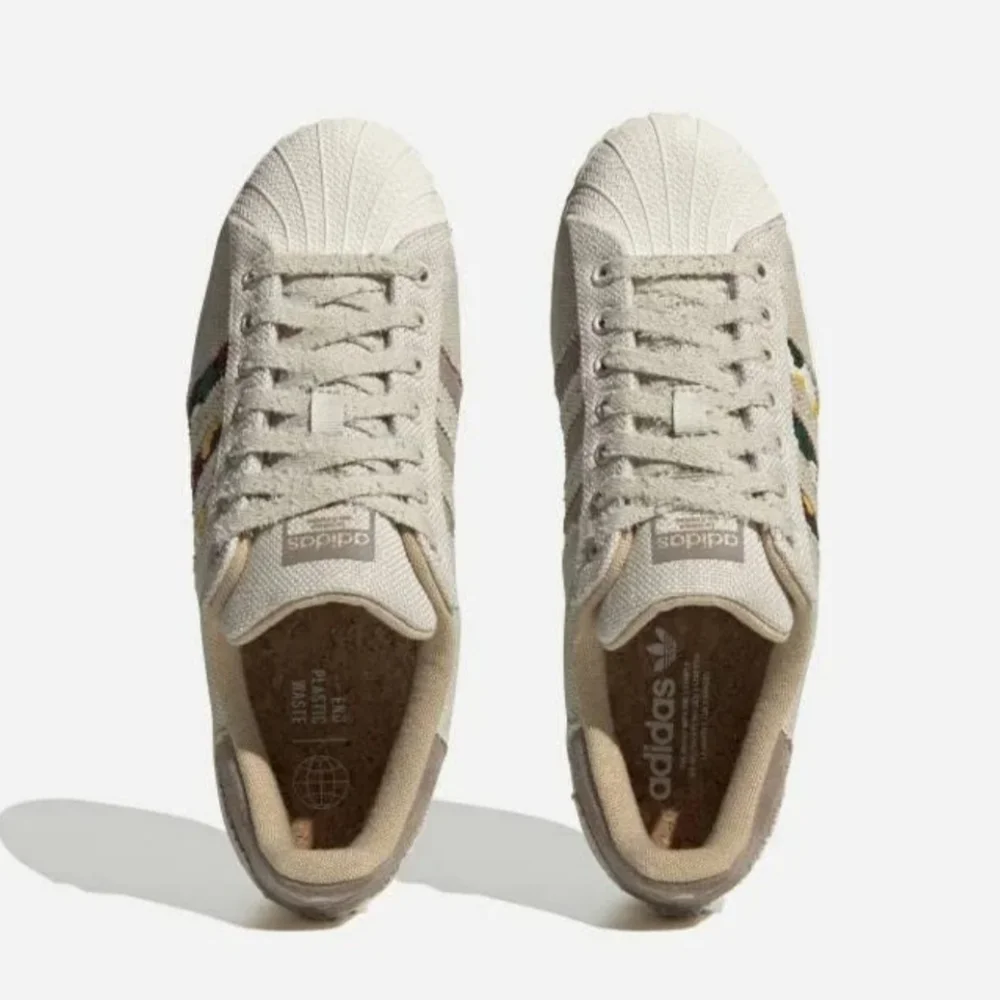 Adidas Superstar "Earth Day" *NWT* - Picture 6 of 13